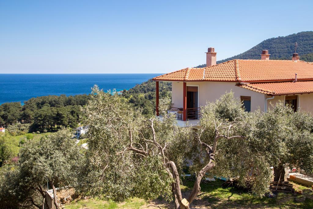 Aphrodite Villas Koinira Exterior foto