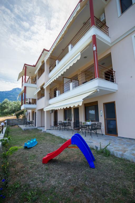 Aphrodite Villas Koinira Exterior foto