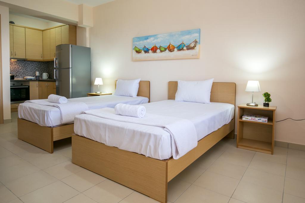 Aphrodite Villas Koinira Exterior foto